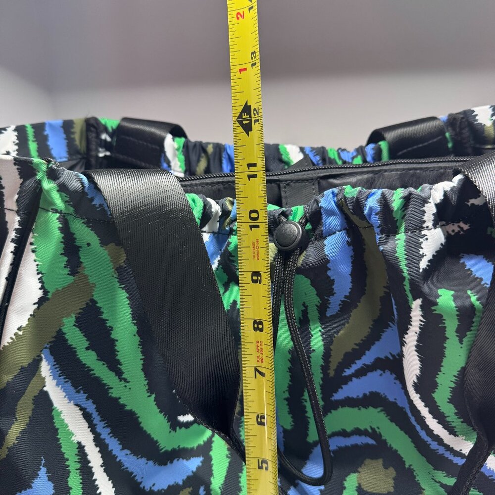 NWT Diane Von Furstenberg Laptop Bag Disco Zebra Green Fits most 14 inch laptops - Picture 16 of 16